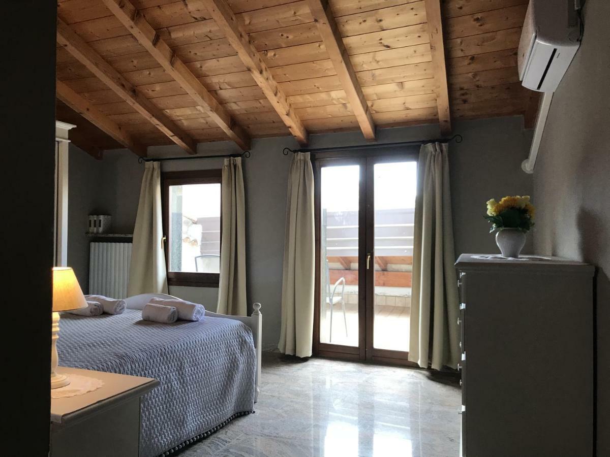 Anfite Apartments Castelletto Peschiera del Garda Zewnętrze zdjęcie